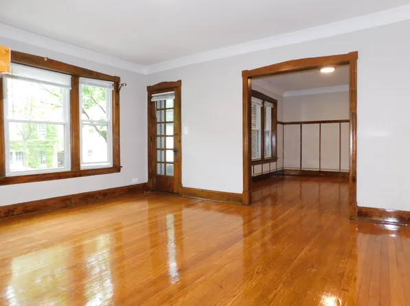 823 Elmwood Ave #1B, Evanston, IL 60202