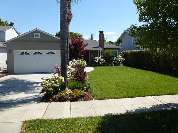 2nd image of 1252 Santa Paula Ave