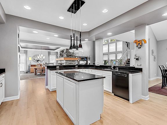 5th image of 24919 Heritage Oaks Dr