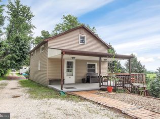 34 Pleasant View St, Red Lion, PA 17356