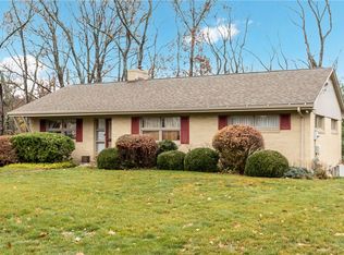 629 Ravencrest Rd, Pittsburgh, PA 15215