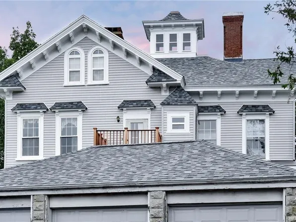 5 Record St #2B, Newport, RI 02840