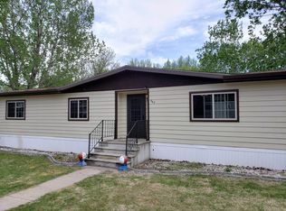 347 Piccadilly Cir, Bismarck, ND 58504