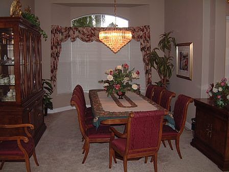 3rd image of 12 Falconwood Ct