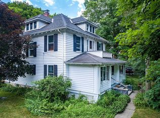 134 E Main St, Pawling, NY 12564