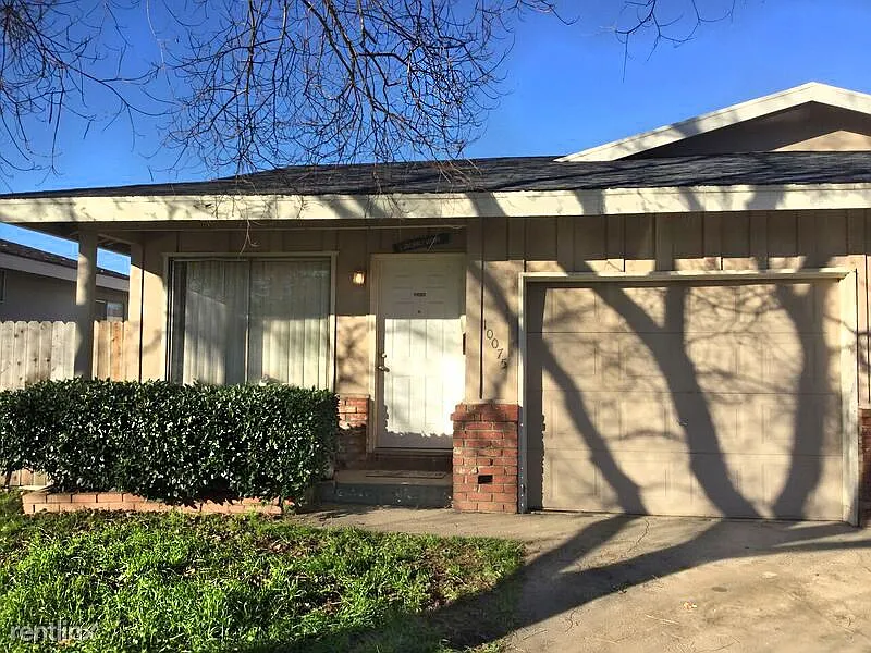 10075 Lincoln Village Dr photo 1