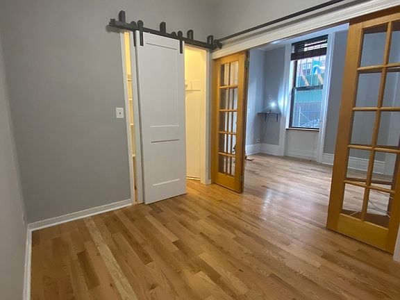 3rd image of 146 Stanton St #1AA