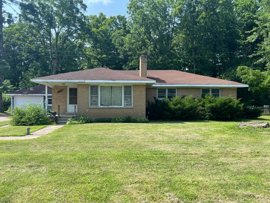 12324 Stony Creek Rd, Milan, MI 48160