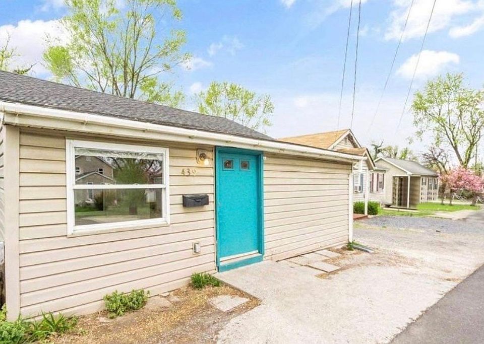 1st image of 439 West Ln