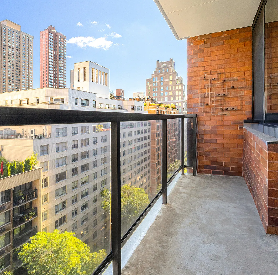 510 East 80th Street — Photo 3