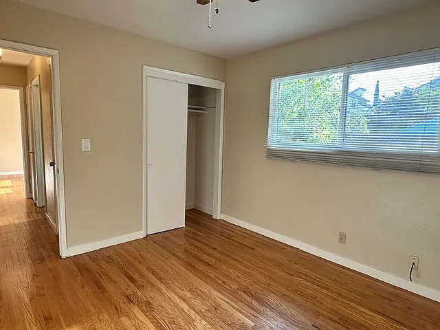 2 bed, 757 sqft, $3,300 — Photo 2