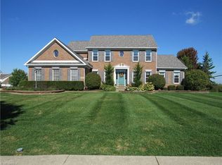 4584 Bunker Ln, Stow, OH 44224