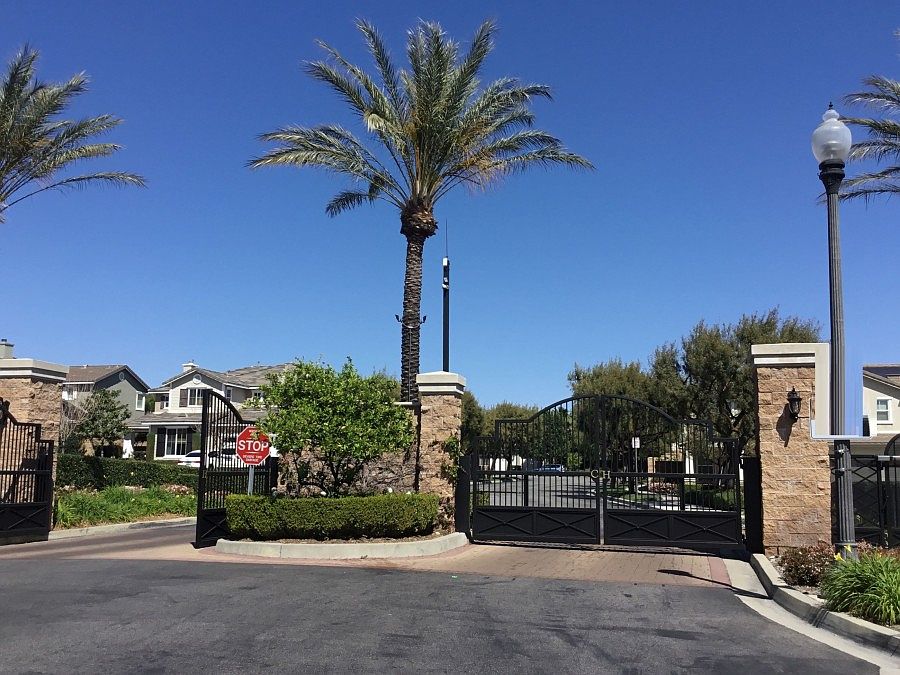 2nd image of 5962 Mount Islip Pl