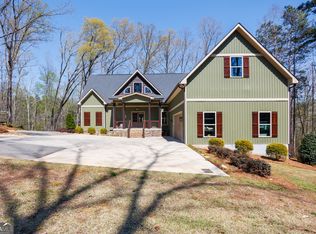 131 Woods Rd, Juliette, GA 31046