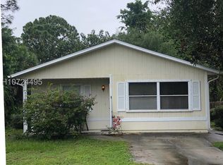 2325 87th Ct, Vero Beach, FL 32966