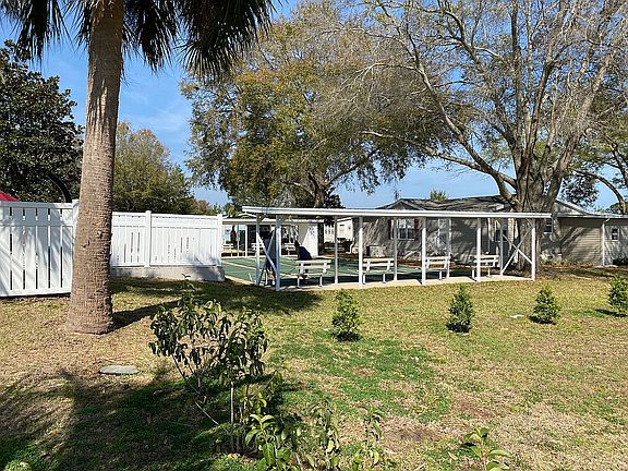 3rd image of 5987 SW 60th Pl