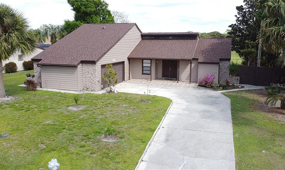 1st image of 2331 Windsong Dr