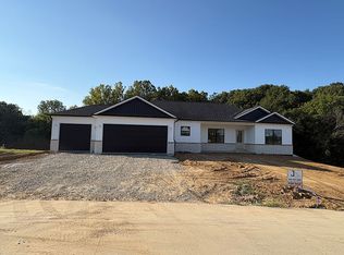 87 Drake Lndg, Jackson, MO 63755