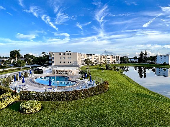 Private Resident Pool 1 of 2