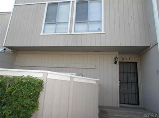 2911 S Fairview St UNIT B, Santa Ana, CA 92704