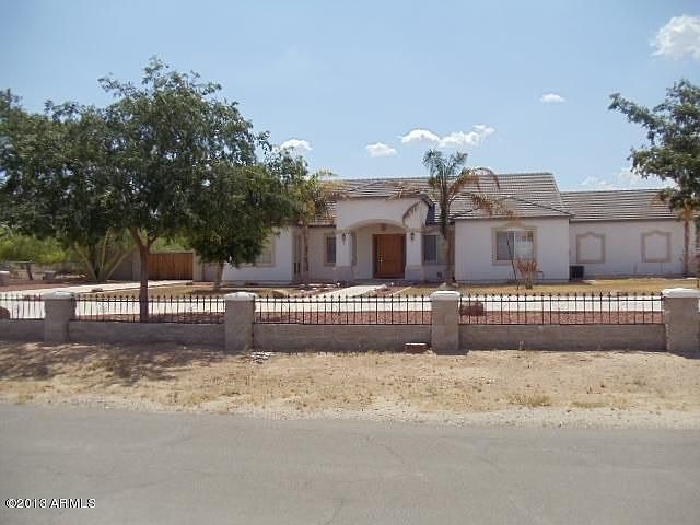 1st image of 14012 N 181st Ave