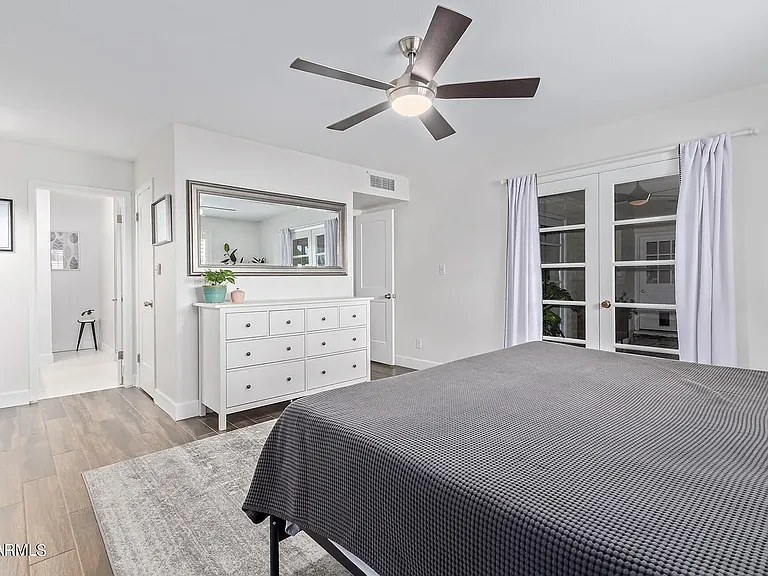 1942 E Pebble Beach Dr — Photo 16