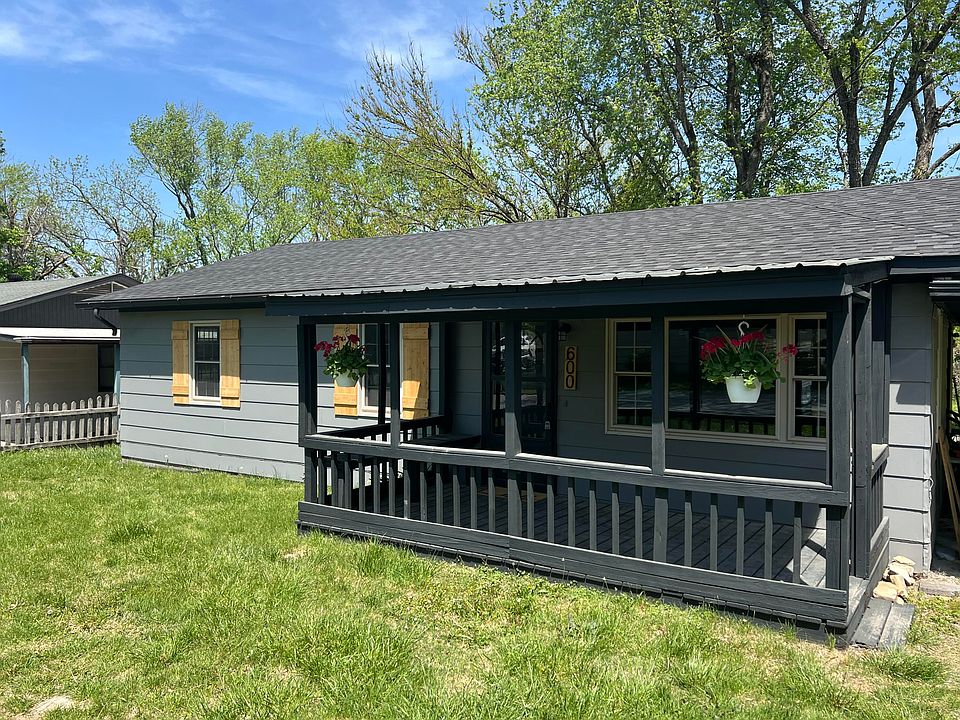 1st image of 600 Shelton Avenue