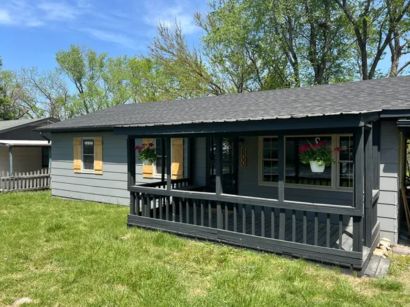 600 Shelton Avenue, Ava, MO 65608