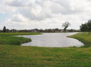 304 S Pass, Laplace, LA 70068