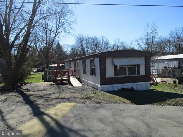 10 Saddler Ave, Elkton, MD 21921