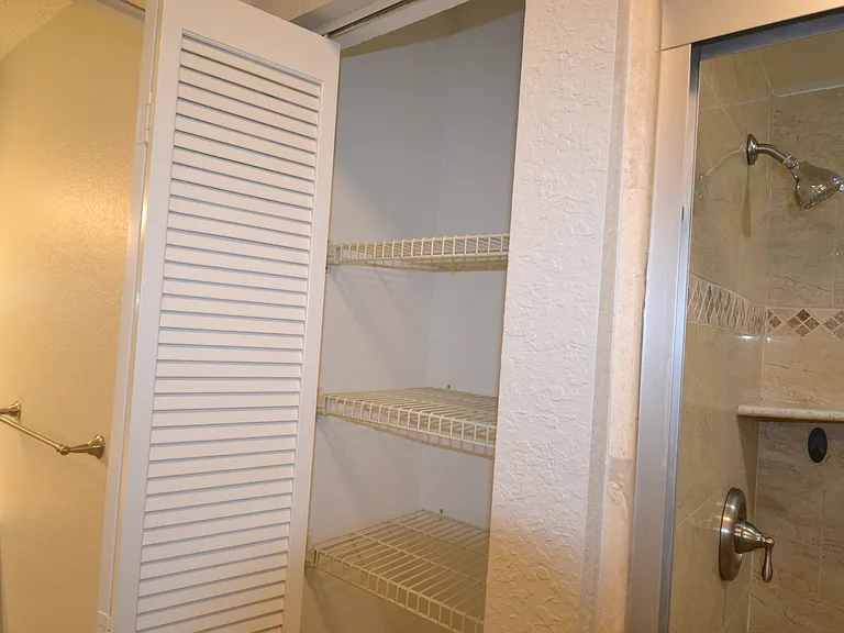 1801 E Lake Rd #9E — Photo 30