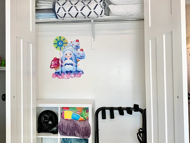 150 W Seasons Ln #1 — Photo 18