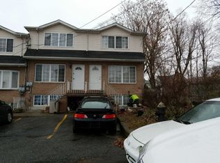 20 Rocco Ct, Staten Island, NY 10310