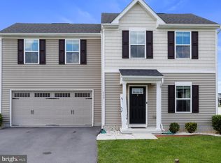 115 Chandlers Glen Dr, Bunker Hill, WV 25413