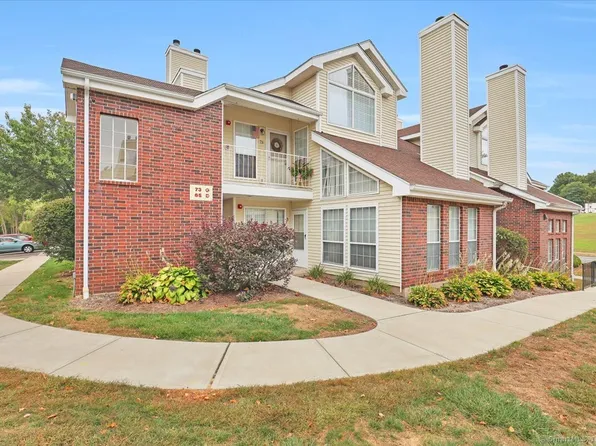 65 Carriage Crossing Lane #65, Middletown, CT 06457