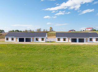 1 Freedom Farm Rd #1, Auburn, ME 04210