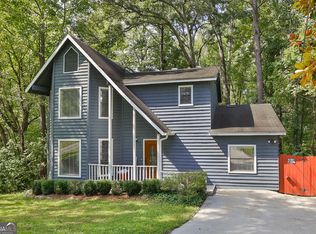 557 Fire Fly Dr, Tucker, GA