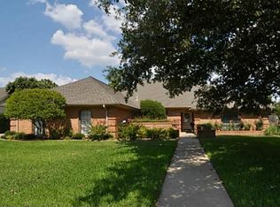 3800 Hillwood Way, Bedford, TX 76021