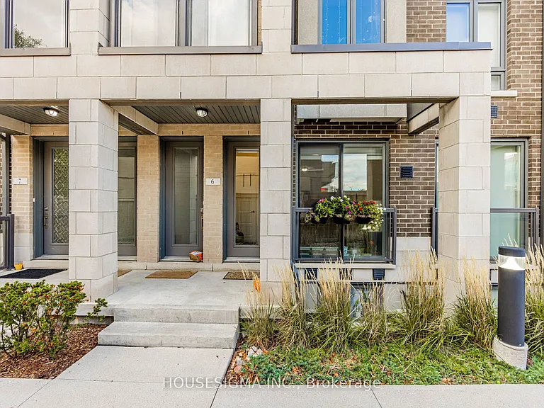 713 Lawrence Ave W #5 — Photo 5