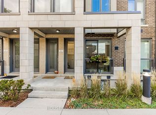 713 Lawrence Ave W #5, Toronto, ON M6A 1B4