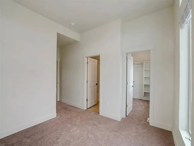 Vaseo Townhomes — Photo 33