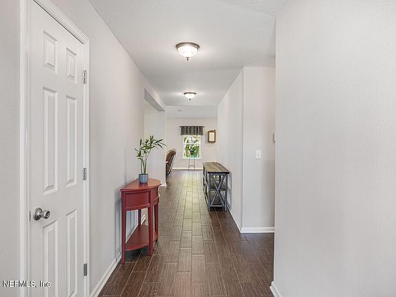 5th image of 7552 GROSSMAN Court