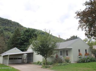 1633 Gilmore Ave, Winona, MN 55987