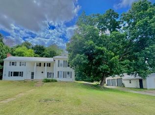 308 Volga St, Fayette, IA 52142