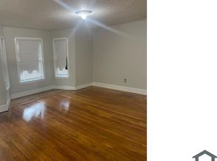 32 Tecumseh St #1W, Fall River, MA 02721