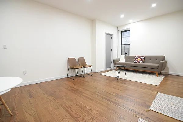 Rented by Skyward | media 2