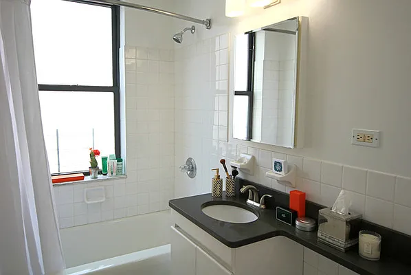 Rented by Compass | media 22