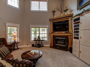 10757 NW 101st Ct, Granger, IA 50109
