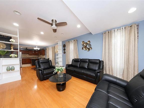 5th image of 4102 Avenue S