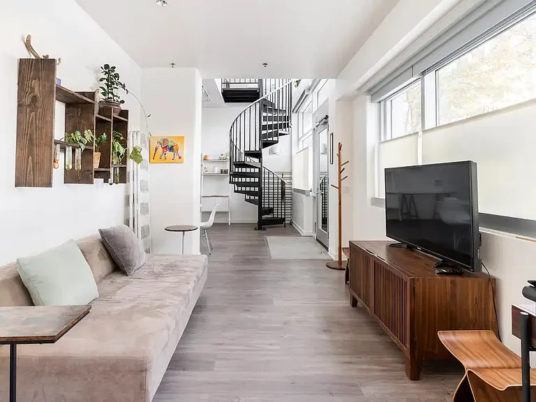 501 Beale St #1D — Photo 1